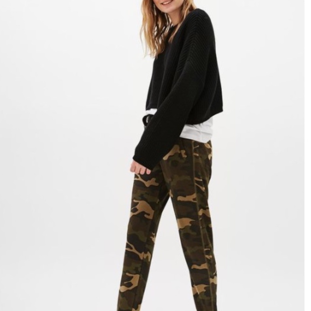 Bershka camo joggers